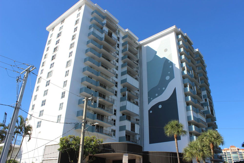 Americas on the Park  photo 2